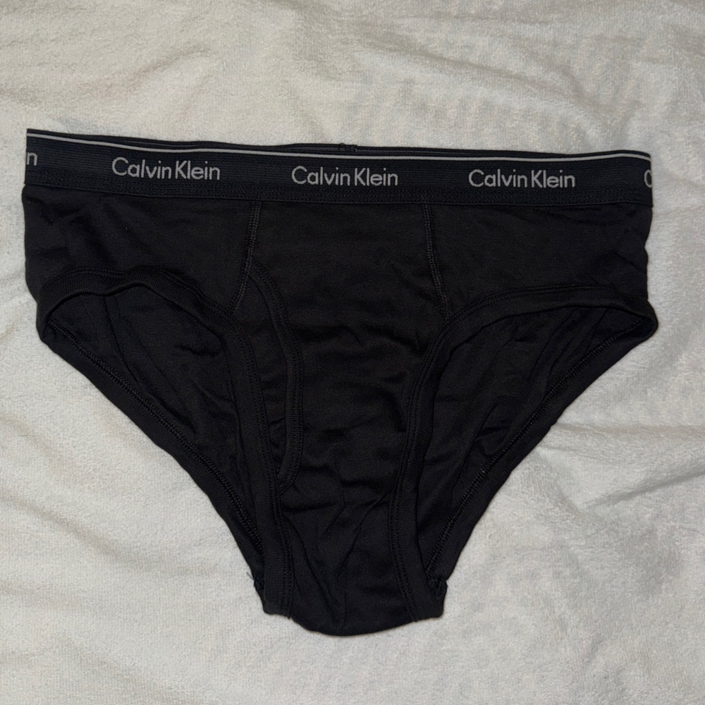Men’s Calvin Klein briefs